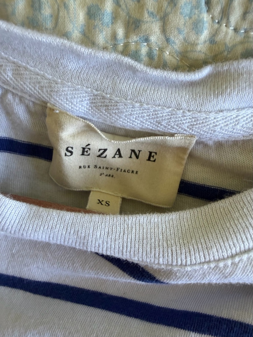 Sezane Organic Heart Tee ❤️ - Picture 4 of 4